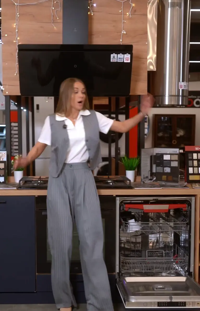 скриншот из видео